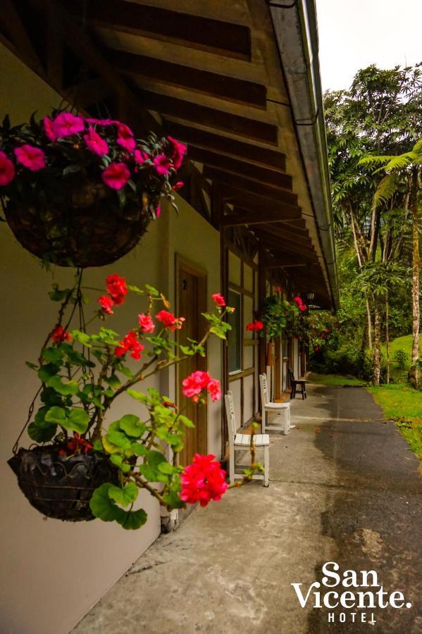 Hotel Termales San Vicente Санта-Роса-де-Кабаль Экстерьер фото